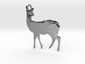 Doe Deer Pendant in Fine Detail Polished Silver: Medium