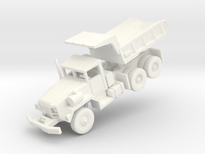 M817 Dump Truck in White Smooth Versatile Plastic: 1:160 - N