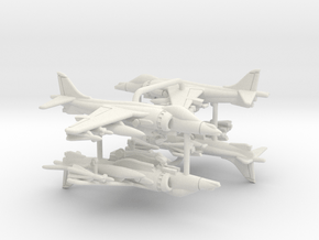 AV-8B Harrier II (Loaded) in White Natural Versatile Plastic: 1:350