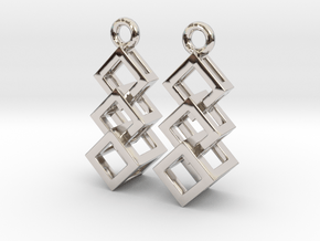 Linked cubes  in Platinum