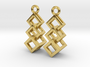 Linked cubes  in Polished Brass