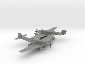 Junkers Ju-52 . x2 in Gray PA12: 1:400