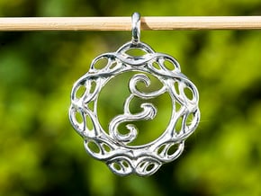 Celtic living water wellspring of life pendant. in Fine Detail Polished Silver