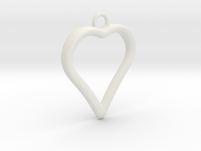 Heart 001 in White Natural Versatile Plastic