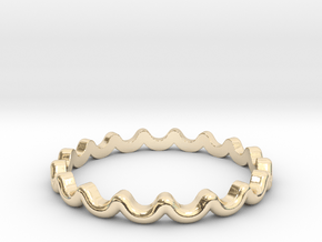 Dainty Water Ripple Ring (Multiple Sizes) in 9K Yellow Gold : 4 / 46.5