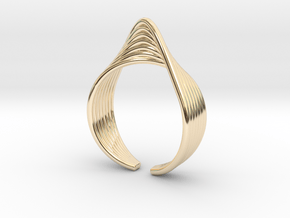 Twisted wire ring in 14k Gold Plated Brass