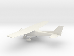 Cessna 172 Skyhawk in White Natural Versatile Plastic: 1:72