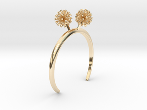 Bracelet with two small flowers of the Garlic R in 14k Gold Plated Brass: Extra Small