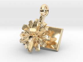Pendant with one small flower of the Chicory in 14k Gold Plated Brass
