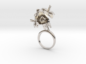 Ring with four small flowers of the Amaryllis in Rhodium Plated Brass: 5.75 / 50.875