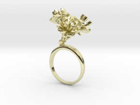 Ring with three small flowers of the Cherry in 14k Gold Plated Brass: 7.75 / 55.875