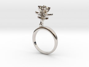 Ring with one small flower of the Lemon in Rhodium Plated Brass: 5.75 / 50.875