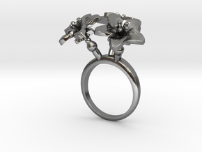 Ring with three small flowers of the Melon in Polished Silver: 5.75 / 50.875