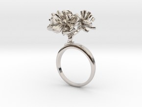 Ring with three small flowers of the Peach in Rhodium Plated Brass: 7.25 / 54.625