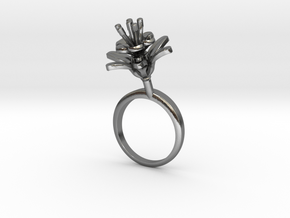 Ring with one small flower of the Pomegranate in Polished Silver: 5.75 / 50.875