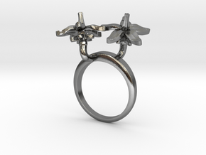 Ring with two small flowers of the Tomato L in Polished Silver: 5.75 / 50.875