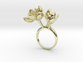 Ring with three small flowers of the Tulip L in 14k Gold Plated Brass: 7.75 / 55.875