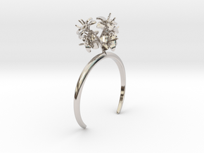 Bracelet with six small flowers of the Amaryllis in Rhodium Plated Brass: Extra Small
