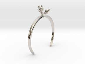 Bracelet with three small flowers of the Hyacinth in Rhodium Plated Brass: Medium