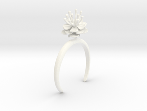 Bracelet with one large flower of the Peach Inv in White Processed Versatile Plastic: Medium