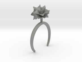 Bracelet with two large flowers in the Potato L in Gray PA12: Medium