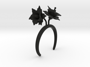 Bracelet with two large flowers of the Potato R in Black Natural Versatile Plastic: Small