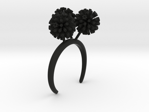 Bracelet with three large flowers of the Garlic in Black Natural Versatile Plastic: Small