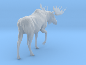 Moose 1:20 Walking Male (mirrored) in Clear Ultra Fine Detail Plastic