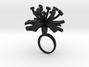 Ring with one large flower of the Chicory in Black Natural Versatile Plastic: 5.75 / 50.875