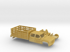 1/87 1999-02 Chevy Silverado Crew Cab Stakebed Kit in Tan Fine Detail Plastic