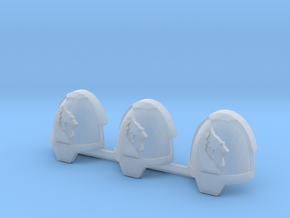 Bloodied Dragons Gravus shoulder pads R #2 in Clear Ultra Fine Detail Plastic