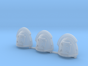 Outriders Elites shoulder pads x3 R #2 in Clear Ultra Fine Detail Plastic