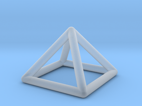 0719 J01 Square Pyramid  E (a=1cm) #1 in Clear Ultra Fine Detail Plastic