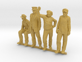 HO Pack of 4 figures in Tan Fine Detail Plastic