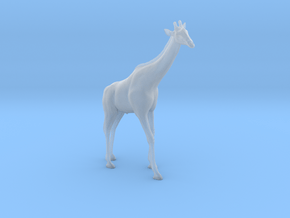 Giraffe 1:64 Standing Male in Clear Ultra Fine Detail Plastic