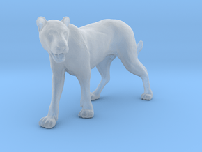 Lion 1:32 Walking Lioness 1 in Clear Ultra Fine Detail Plastic