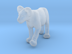 Lion 1:76 Walking Cub in Clear Ultra Fine Detail Plastic