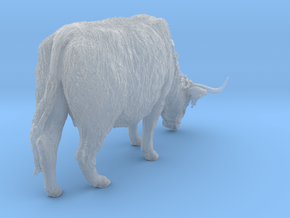 Highland Cattle 1:9 Grazing Female 1 in Clear Ultra Fine Detail Plastic