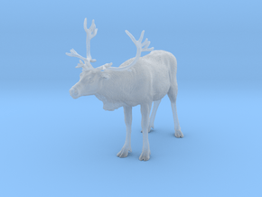 Reindeer 1:25 Standing Female 2 in Clear Ultra Fine Detail Plastic