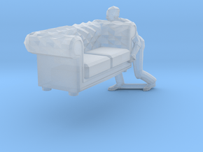 Man moving a sofa (TT 1:120) in Clear Ultra Fine Detail Plastic