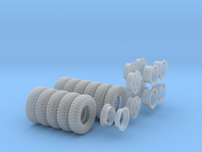 1-24 900x20 M35 Tires And Wheels Set1 in Clear Ultra Fine Detail Plastic