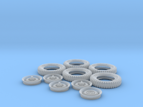 1/35 600x16 Tires+Wheels Set101 in Clear Ultra Fine Detail Plastic