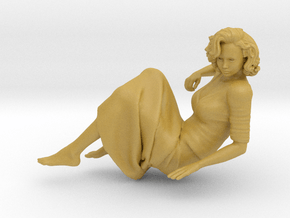 Lady sitting-009 scale 1/24 Passed in Tan Fine Detail Plastic