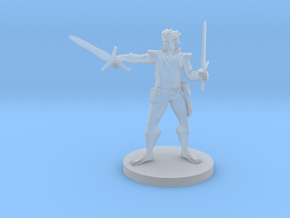 Elven Two Weapon fighter no shoes in Clear Ultra Fine Detail Plastic