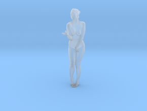 1/35 scale nude beach girl posing figure D in Clear Ultra Fine Detail Plastic