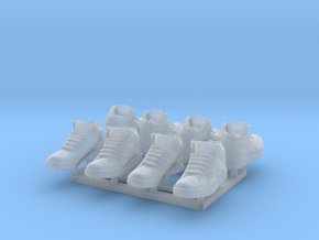 1/24 scale sneaker shoes A x 4 pairs in Clear Ultra Fine Detail Plastic