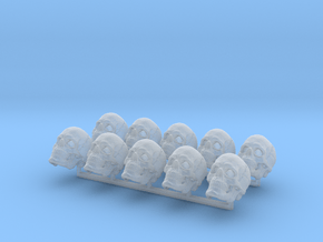 1/18 scale human skull miniatures x 10 in Clear Ultra Fine Detail Plastic