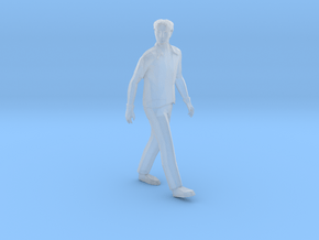 O Scale Walking Man in Clear Ultra Fine Detail Plastic