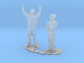 O Scale Standing People 5 in Clear Ultra Fine Detail Plastic