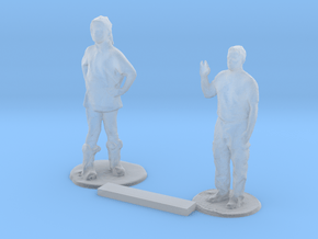 O Scale Standing Kids 8 in Clear Ultra Fine Detail Plastic